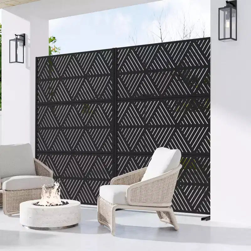 Divisorio triangolare prismatico nero in acciaio zincato per esterni e interni con schermo decorativo autoportante per la privacy