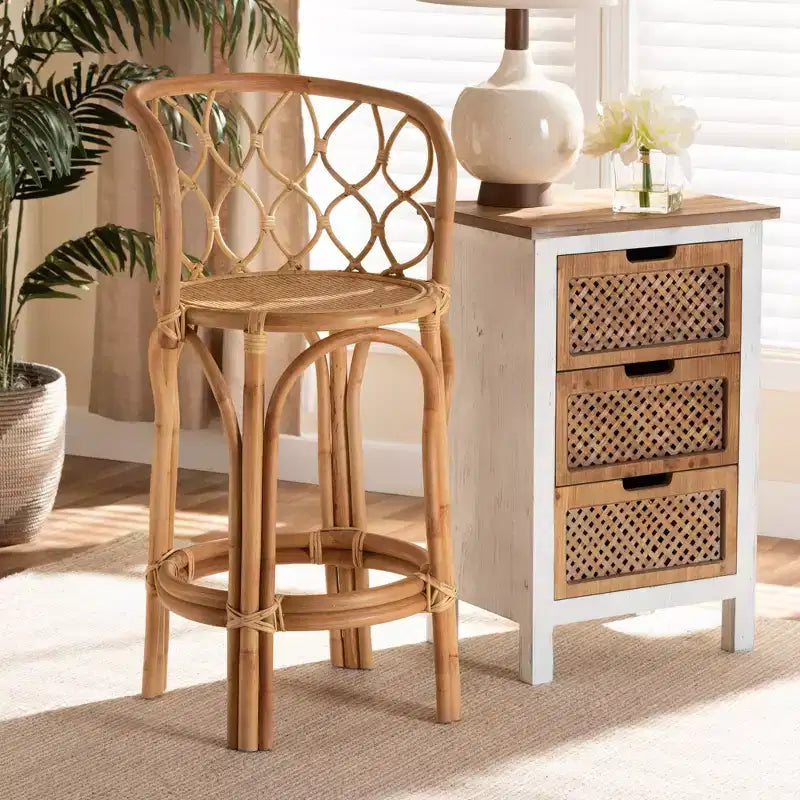 Sgabello da bar Diana in rattan, altezza bancone, colore naturale - bali &; pari